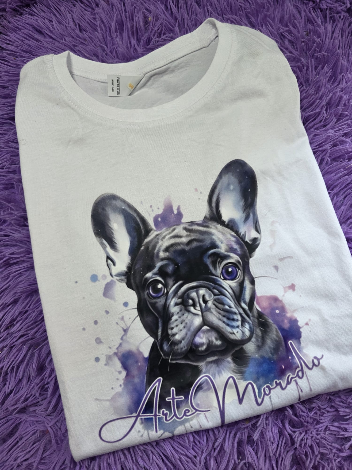 Camiseta con logo Arte Morado
