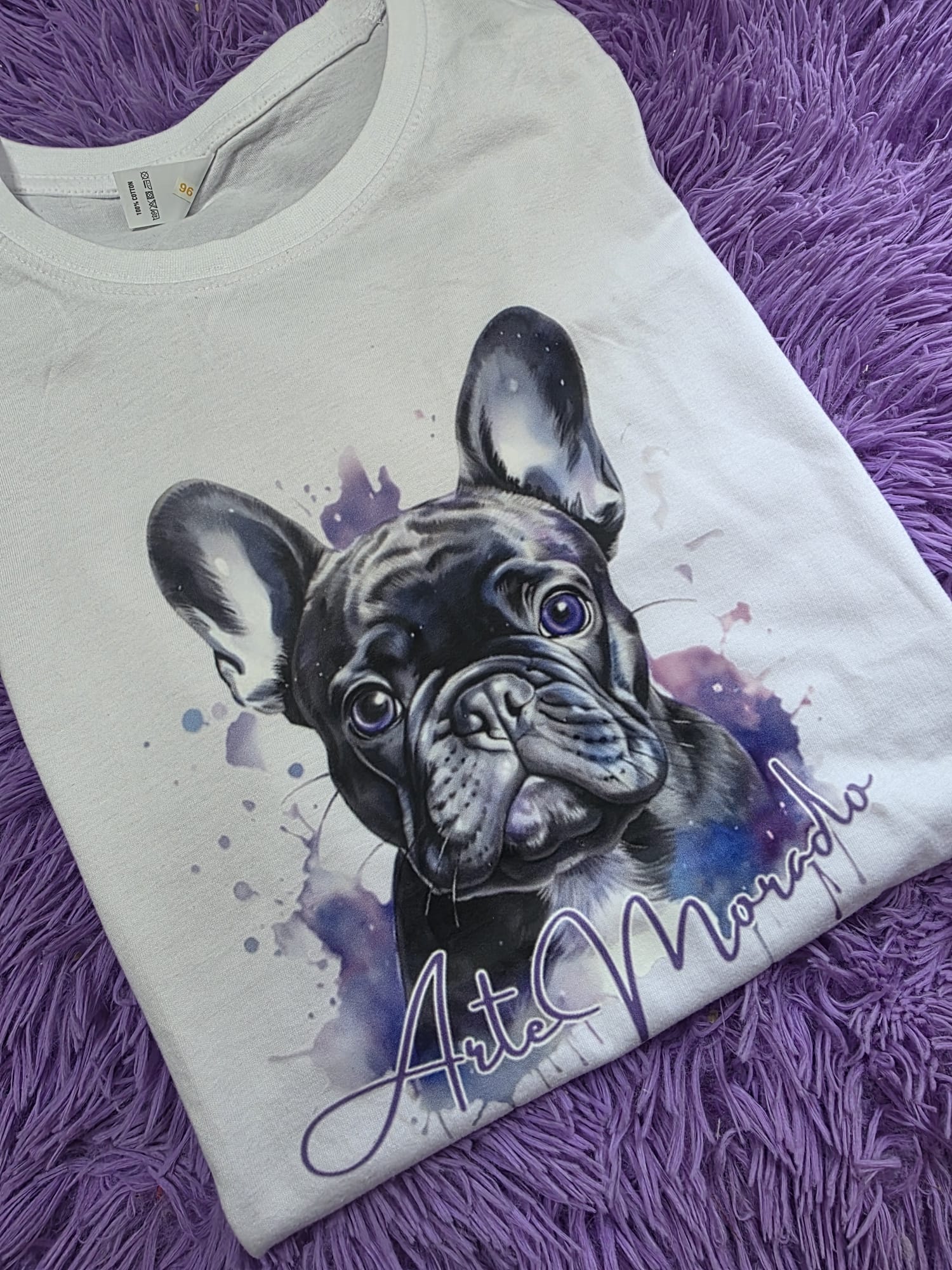 Camiseta con logo Arte Morado